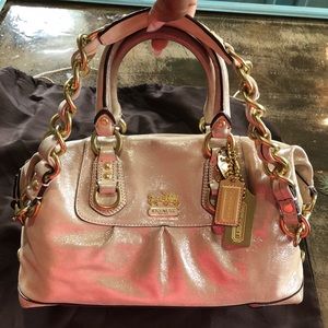 Coach Sabrina (medium) Champagne Purse 👜🥂💛